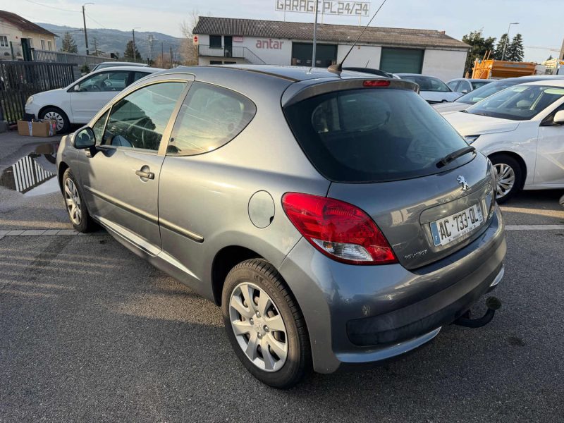 PEUGEOT 207 AFFAIRE 1.6 HDI 90 PACK CD CLIM CONFORT GARANTIE