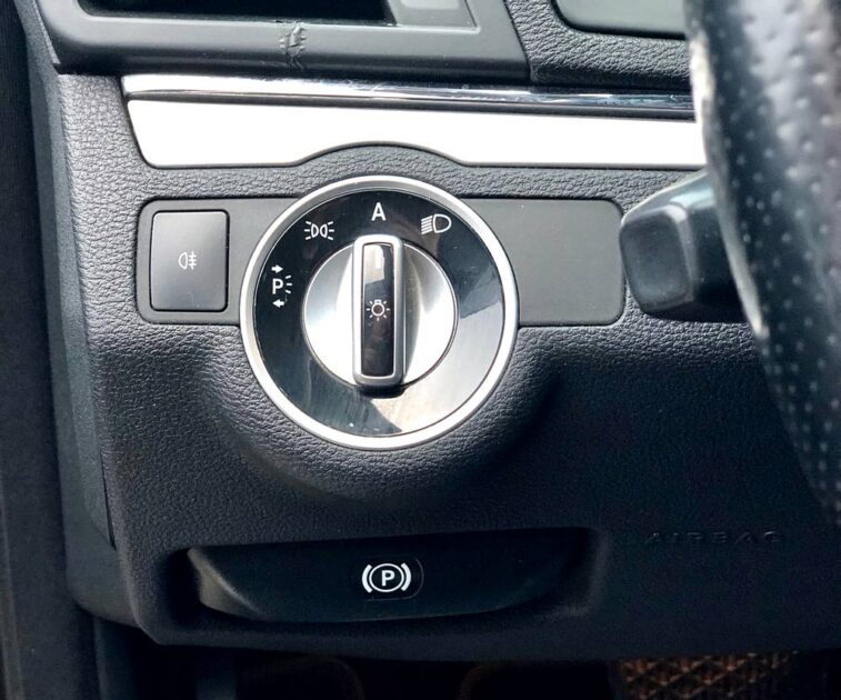 MERCEDES CLASSE E 2011