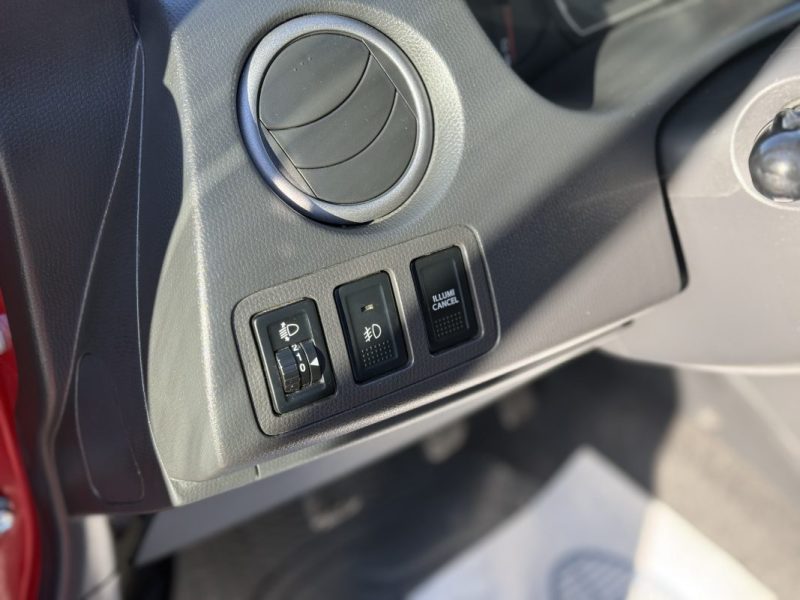 SUZUKI SWIFT 1.3 DDiS 75ch GLX – Clim – Économique – Révisée & Garantie