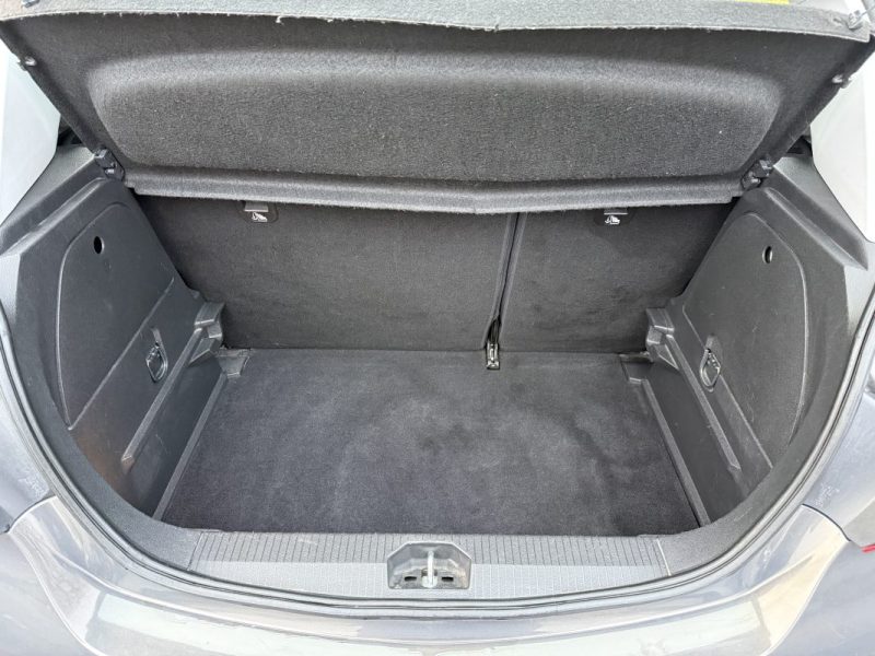 OPEL CORSA 1.4 90ch PLAY PACK – Clim – Bluetooth – Révisée & Garantie