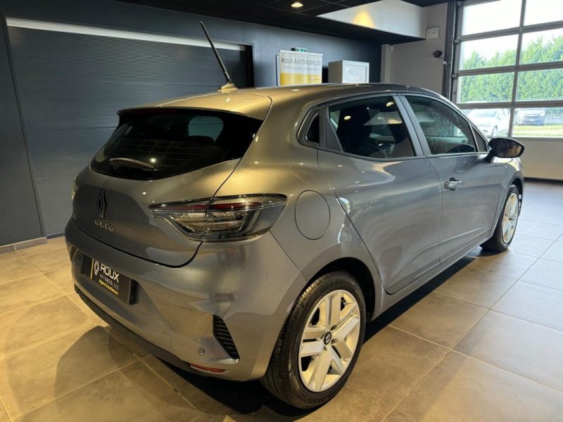 RENAULT CLIO 5 1.0 TCE 90 EVOLUTION 2024