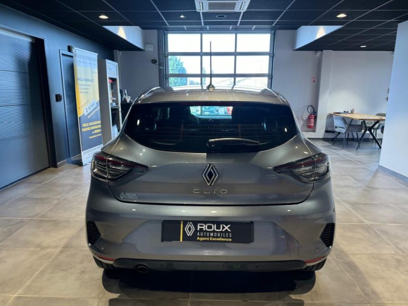 RENAULT CLIO 5 1.0 TCE 90 EVOLUTION 2024