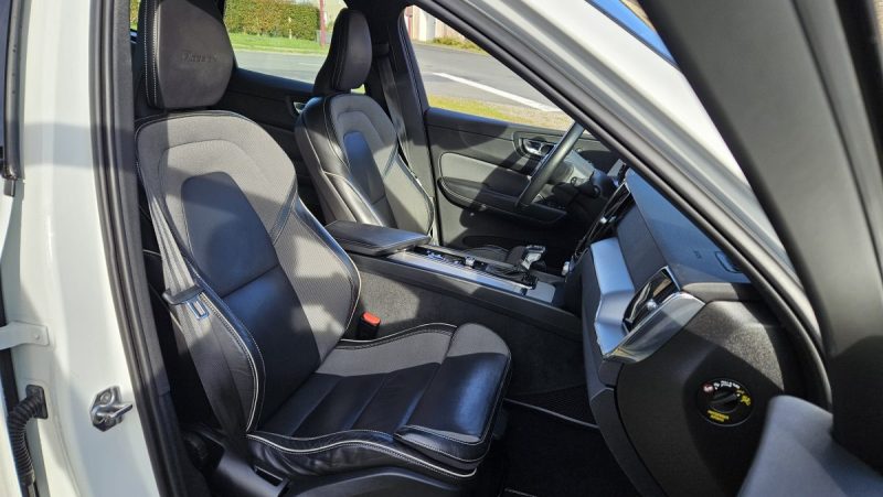 VOLVO XC60 II D4 2.0 190CH R-DESIGN ATTELAGE CAMERA 