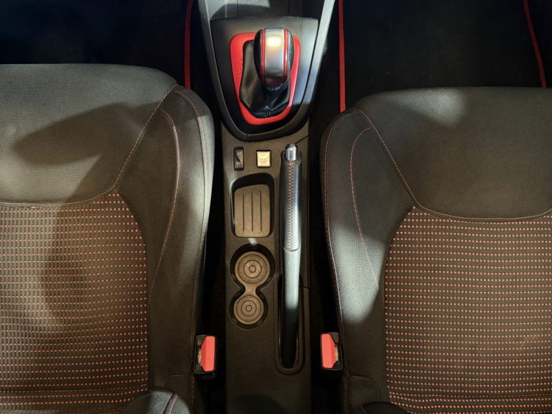 RENAULT CLIO 4 RS 1.6 200cv EDC6 - CAR PLAY -  ENTRETIEN RENAULT - 108 000 klm - JAUNE CYRUS 