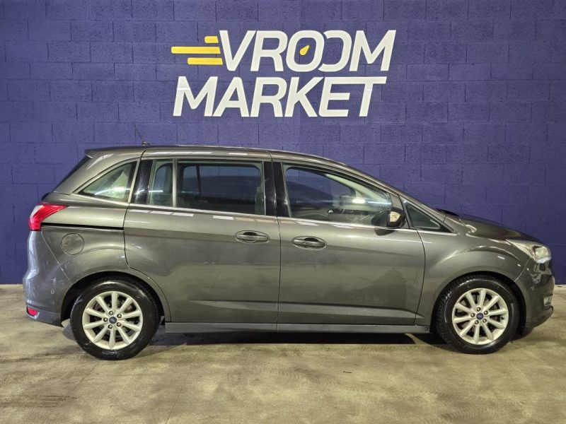 FORD GRAND C-MAX 1.0 ECOBOOST 125 TITANIUM - BVM6 - DISTRIBUTION OK -7 PLACES - CT OK