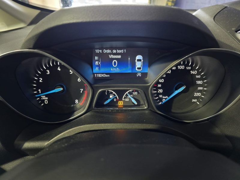 FORD GRAND C-MAX 1.0 ECOBOOST 125 TITANIUM - BVM6 - DISTRIBUTION OK -7 PLACES - CT OK