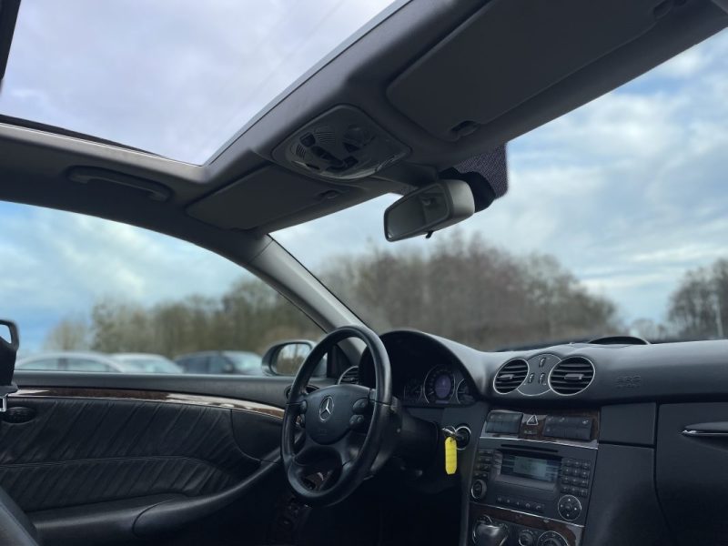 MERCEDES CLK 320 CDI 3.0 CDI V6 224 CV BOÎTE AUTO W209 2008