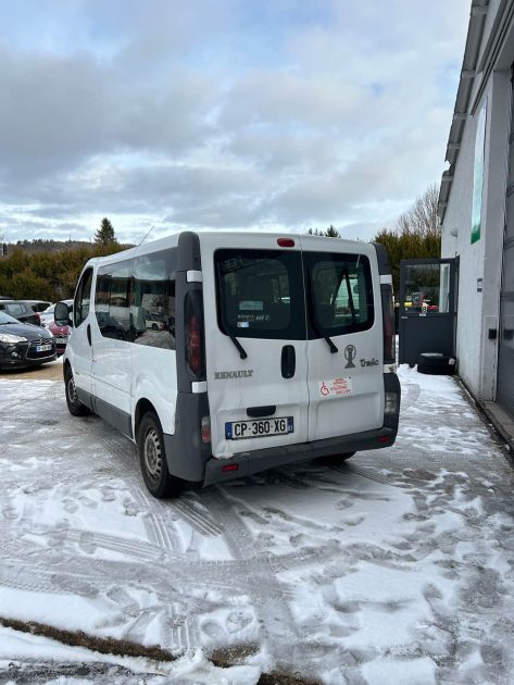 RENAULT TRAFIC 1.9 DCI 100CH 9 PLACE