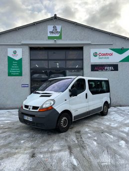 RENAULT TRAFIC 1.9 DCI 100CH 9 PLACE
