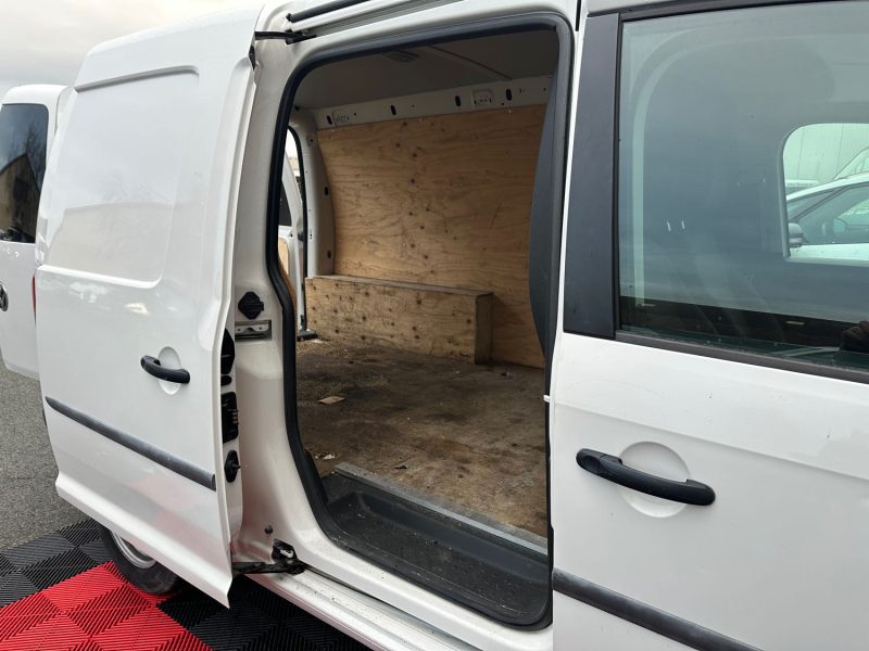 VOLKSWAGEN CADDY IV  