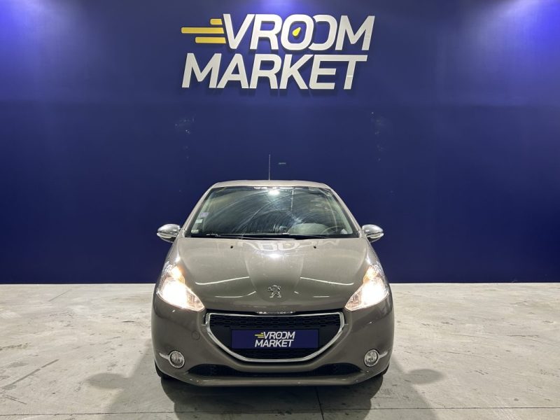 PEUGEOT 208 1.2 PURETECH STYLE 5P 2014