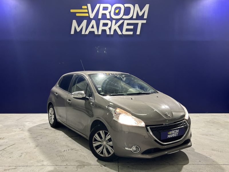 PEUGEOT 208 1.2 PURETECH STYLE 5P 2014