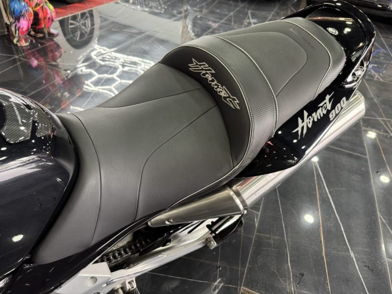 HONDA CB900F  2003