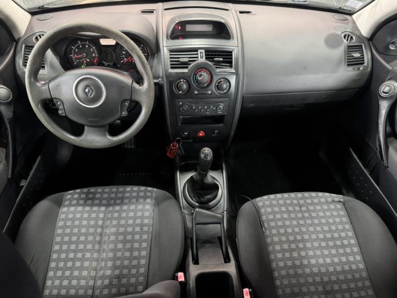 RENAULT MEGANE AUTHENTIQUE 1.4 16V 2007