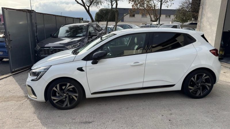 RENAULT CLIO V 1.6 E-TECH FULL HYBRID 145CH EDITION LIMITED 2023