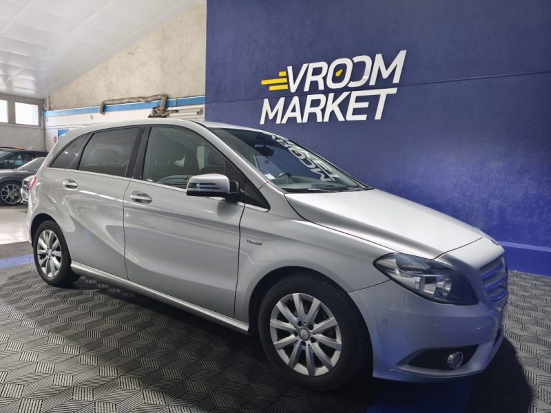 MERCEDES MERCEDES CLASSE B 180 CDI FINITION BUSINESS 110CV  180 CDI FASCINATION 2012