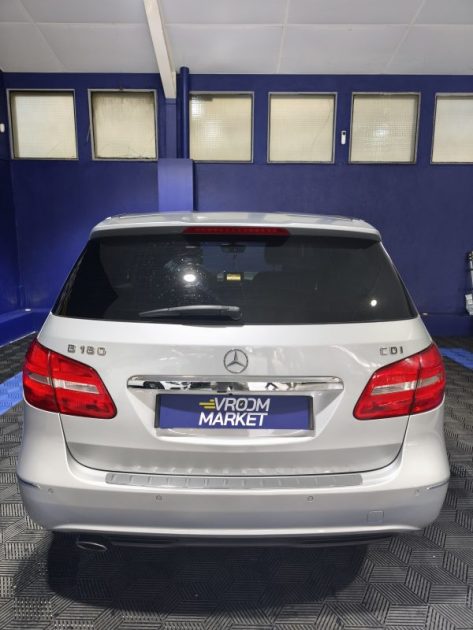 MERCEDES MERCEDES CLASSE B 180 CDI FINITION BUSINESS 110CV  180 CDI FASCINATION 2012