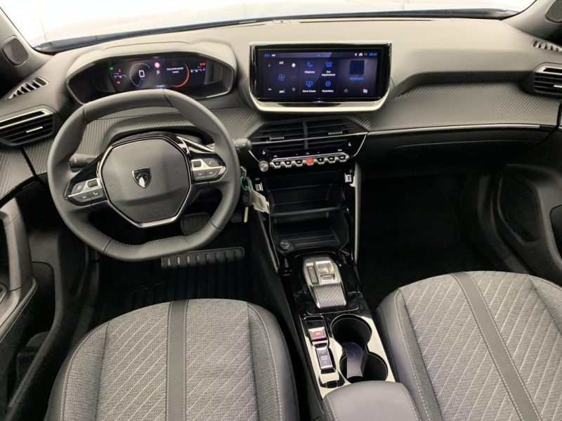 PEUGEOT 2008 HYBRID 145 E-DCS6 ALLURE 2025