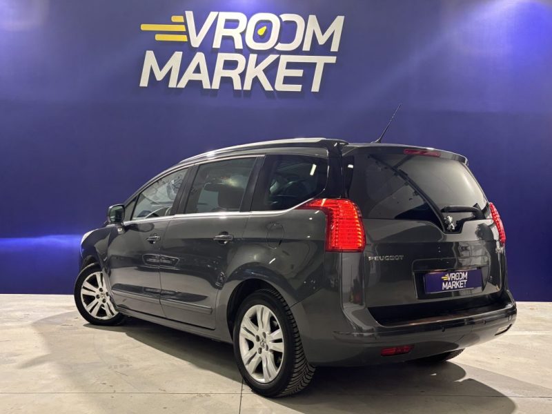 PEUGEOT 5008 1.6 E-HDI 115 FAP BUSINESS PACK BMP6 7PL SIÈGE ÉLECTRIQUE/CHAUFFANT