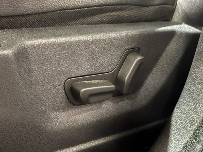 PEUGEOT 5008 1.6 E-HDI 115 FAP BUSINESS PACK BMP6 7PL SIÈGE ÉLECTRIQUE/CHAUFFANT