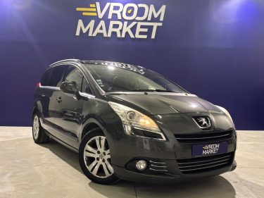 PEUGEOT 5008 1.6 E-HDI 115 FAP BUSINESS PACK BMP6 7PL SIÈGE ÉLECTRIQUE/CHAUFFANT