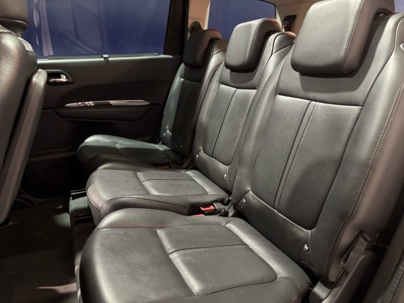 PEUGEOT 5008 1.6 E-HDI 115 FAP BUSINESS PACK BMP6 7PL SIÈGE ÉLECTRIQUE/CHAUFFANT