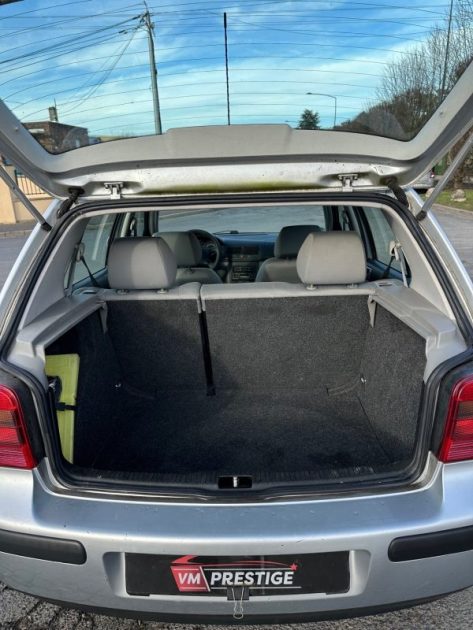 VOLKSWAGEN GOLF 4 1.6L 102 CV / 97 KM / BVA / Paiement 4 ou 10 fois possible