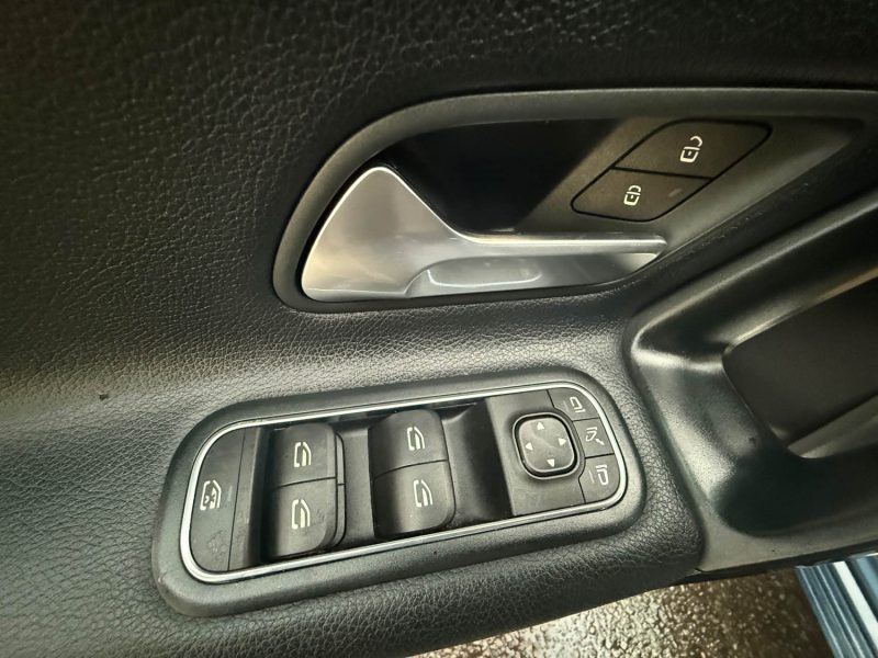 MERCEDES CLASSE A 1.5CDI BLUETEC A180 116CV BOITE AUTOMATIQUE 2019