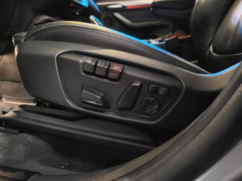 BMW X1 S-Drive18IA 140cv M Sport / TOIT OUVRANT / SIEGES ELECTRIQUES MEMOIRES / SUIVI BMW