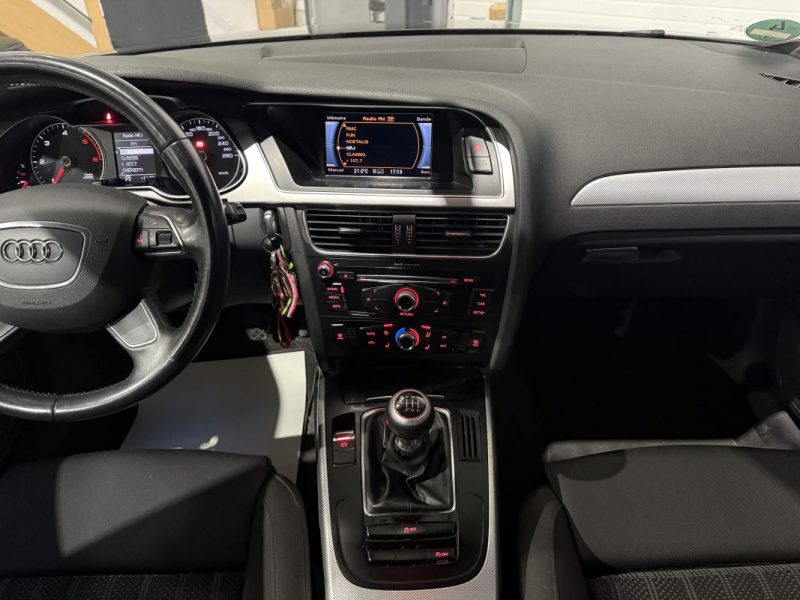 AUDI A4 B8 2.0 TDI 177ch Ambition  / SUIVI COMPLET 