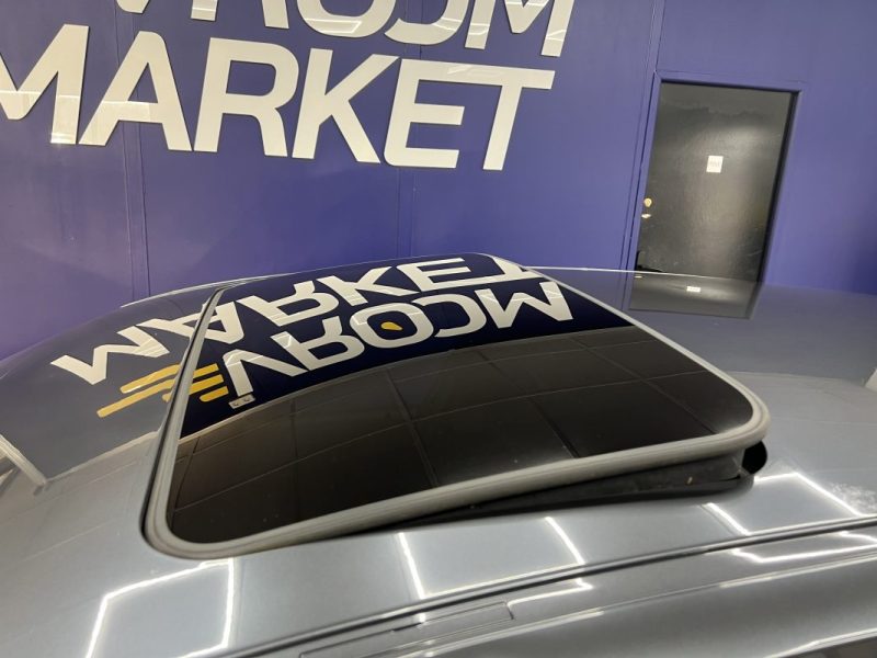 BMW Série 1 140i 340ch | 136 000km |  Toit ouvrant | Caméra de recul | Immat FR | Entretien OK