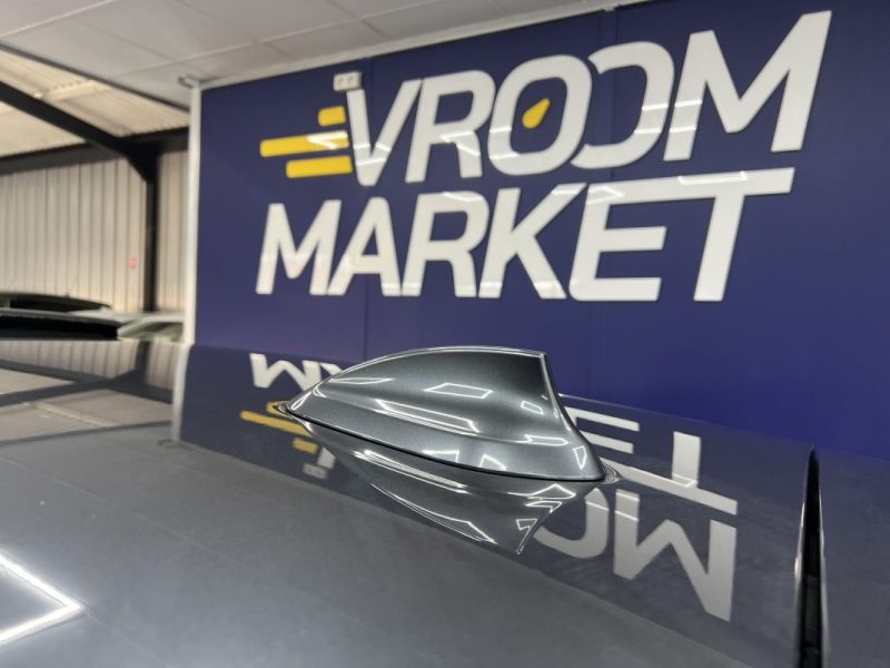 BMW Série 1 140i 340ch | 136 000km |  Toit ouvrant | Caméra de recul | Immat FR | Entretien OK