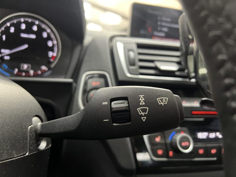 BMW Série 1 140i 340ch | 136 000km |  Toit ouvrant | Caméra de recul | Immat FR | Entretien OK