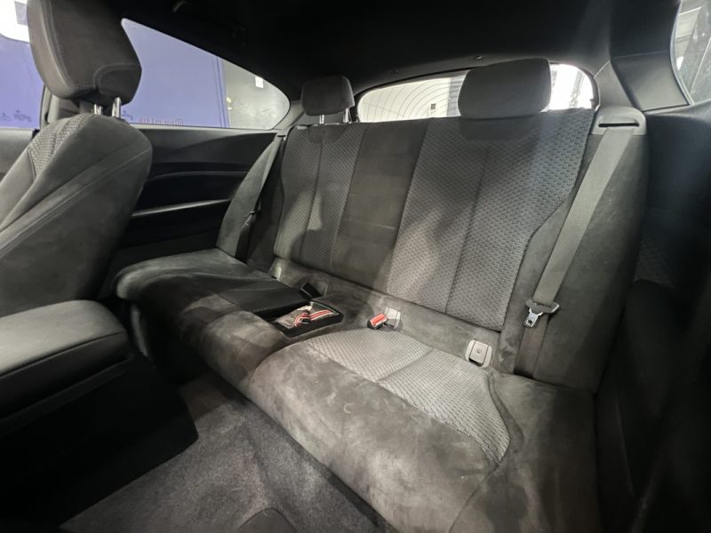 BMW Série 1 140i 340ch | 136 000km |  Toit ouvrant | Caméra de recul | Immat FR | Entretien OK