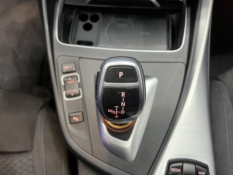 BMW Série 1 140i 340ch | 136 000km |  Toit ouvrant | Caméra de recul | Immat FR | Entretien OK