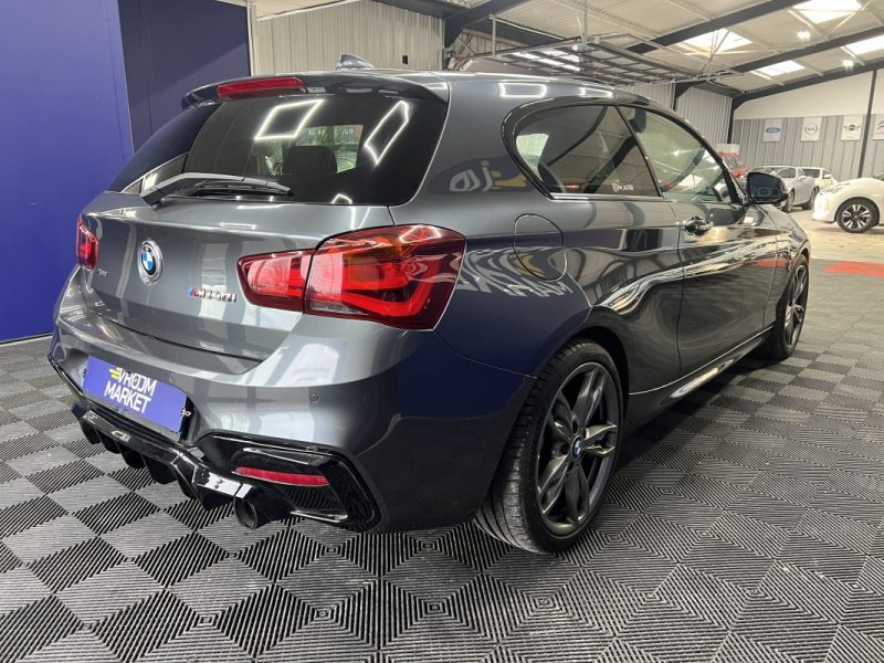 BMW Série 1 140i 340ch | 136 000km |  Toit ouvrant | Caméra de recul | Immat FR | Entretien OK