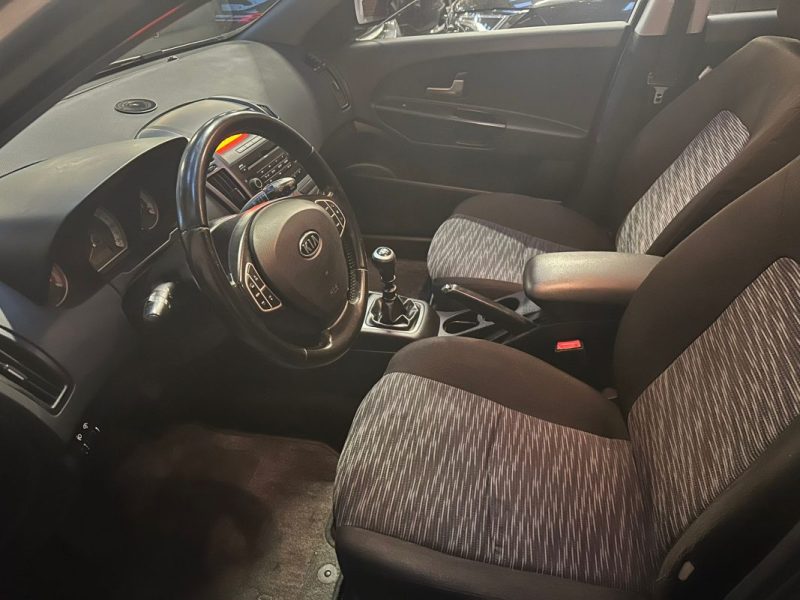 KIA CEED T-GDI 90CV  T-GDI 90CV 2009