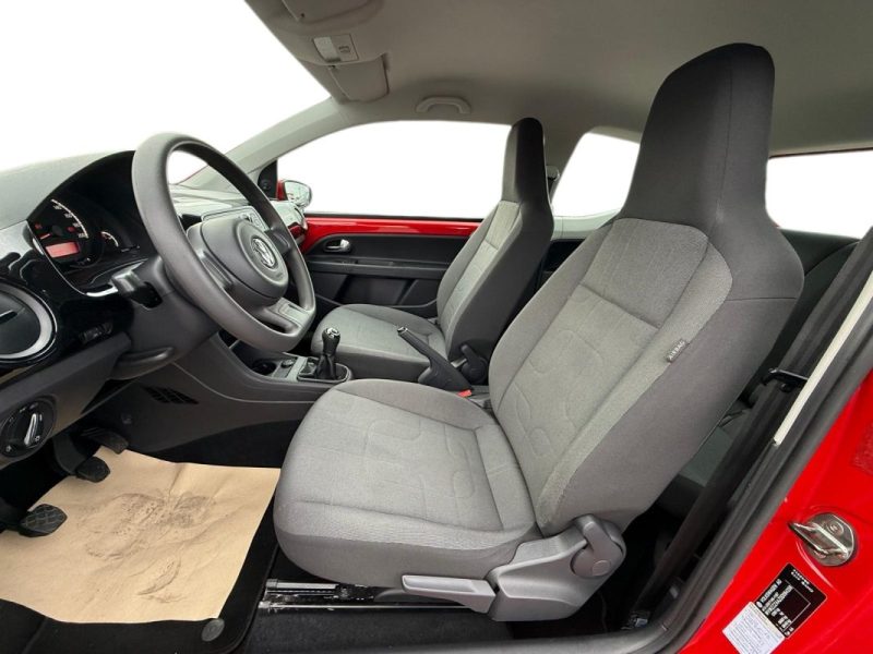 VOLKSWAGEN UP 1.0i 75CH carnet d'entretien