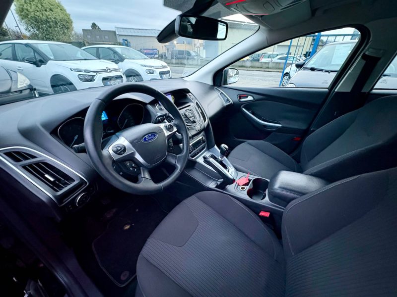 FORD FOCUS 