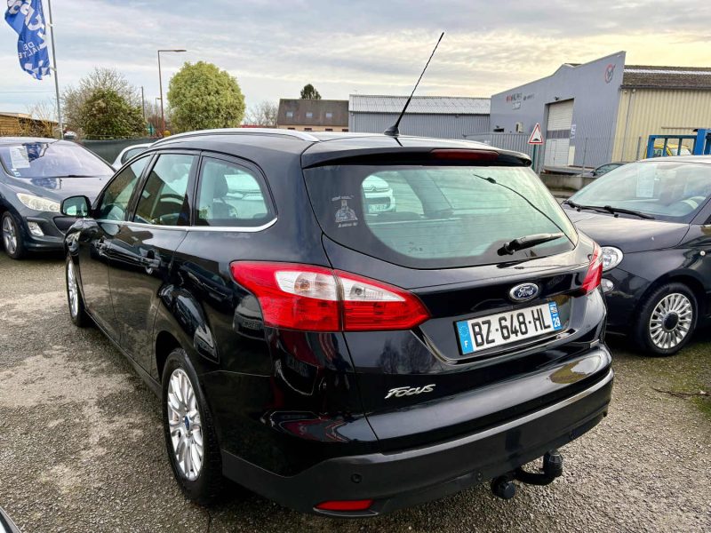 FORD FOCUS 