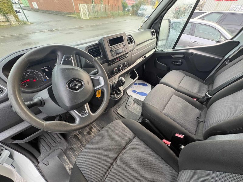 RENAULT MASTER