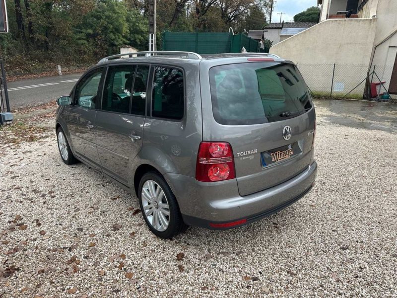 VOLKSWAGEN TOURAN 2.0 TDI 140CV CARAT 7 PLACES