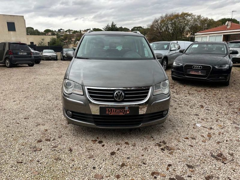 VOLKSWAGEN TOURAN 2.0 TDI 140CV CARAT 7 PLACES