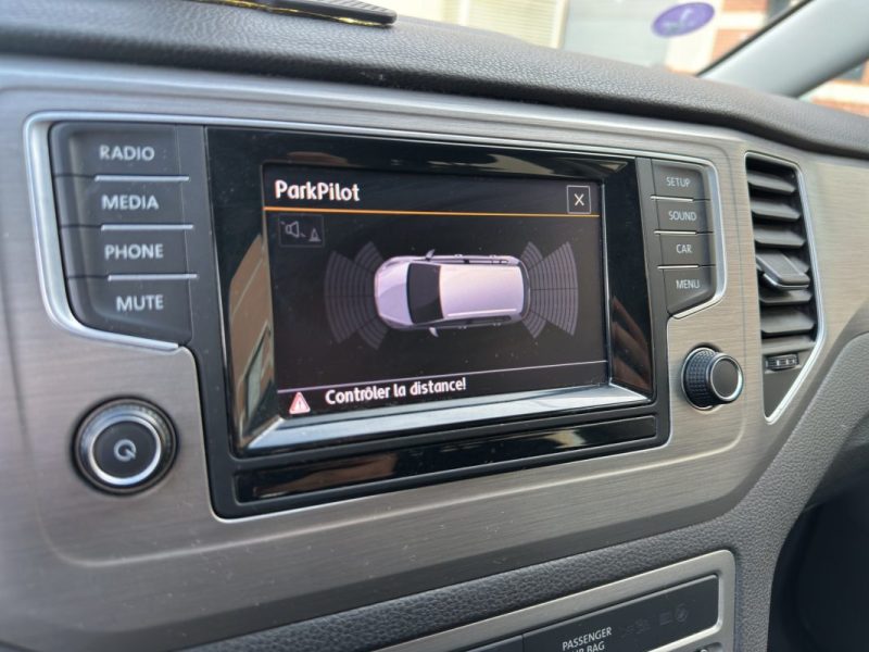 VOLKSWAGEN SPORTSVAN 1.2 TSI 110 CONFORTLINE DSG 