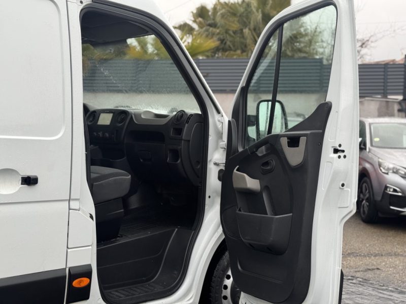 RENAULT MASTERIII F3500 L3H3 2.3 DCI 170CH ENERGY GRAND CONFORT EURO6 2017 TTC