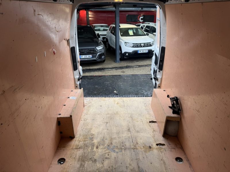 RENAULT MASTERIII F3500 L3H3 2.3 DCI 170CH ENERGY GRAND CONFORT EURO6 2017 TTC