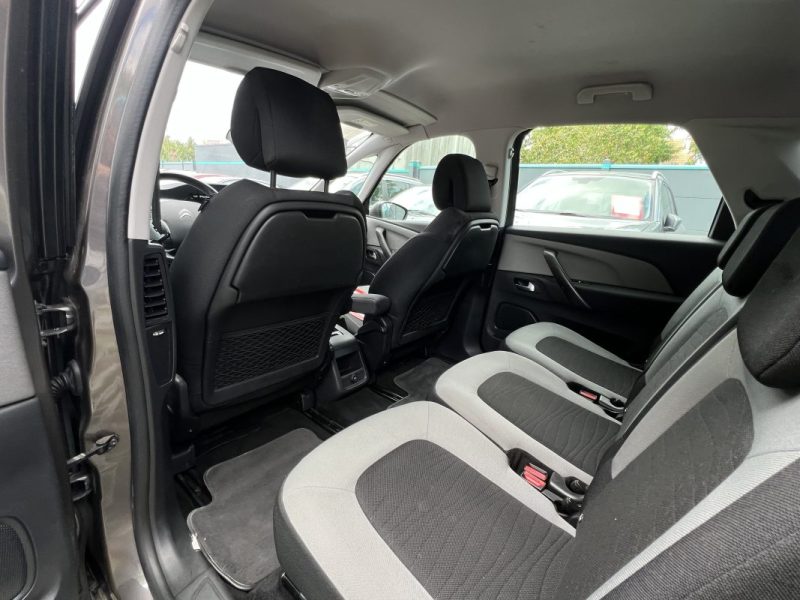 CITROEN C4 PICASSO II 1.6 Hdi 115 ATTELAGE GPS TACTILE VIRTUAL COCKPIT CAMERA RECUL - GARANTIE 1 AN