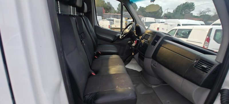 MERCEDES SPRINTER L2H1 216 CDI  160CV 216 CDI 3.0T 32 2013