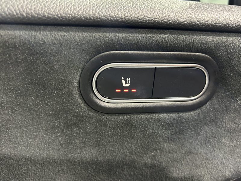 MERCEDES CLASSE A  250 E AMG LINE TOIT OUVRANT 2021