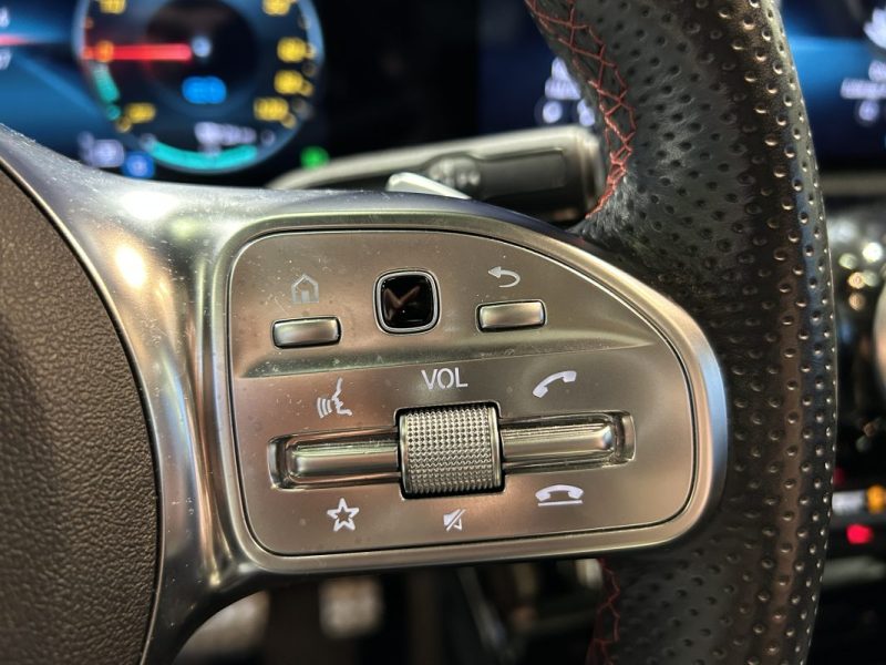 MERCEDES CLASSE A  250 E AMG LINE TOIT OUVRANT 2021